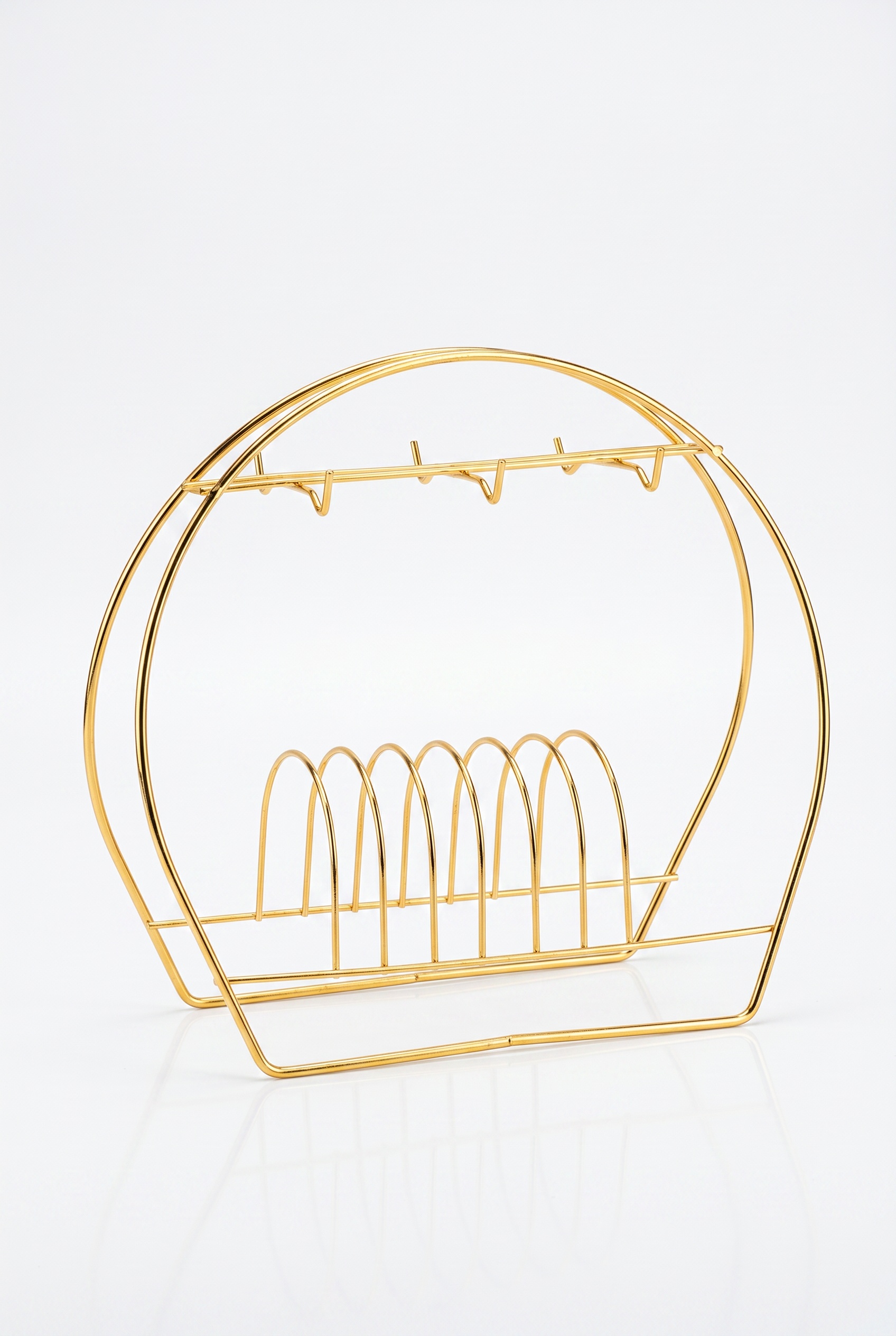 Filora Home undefined — على خلفية بيضاء – تصوير استوديو